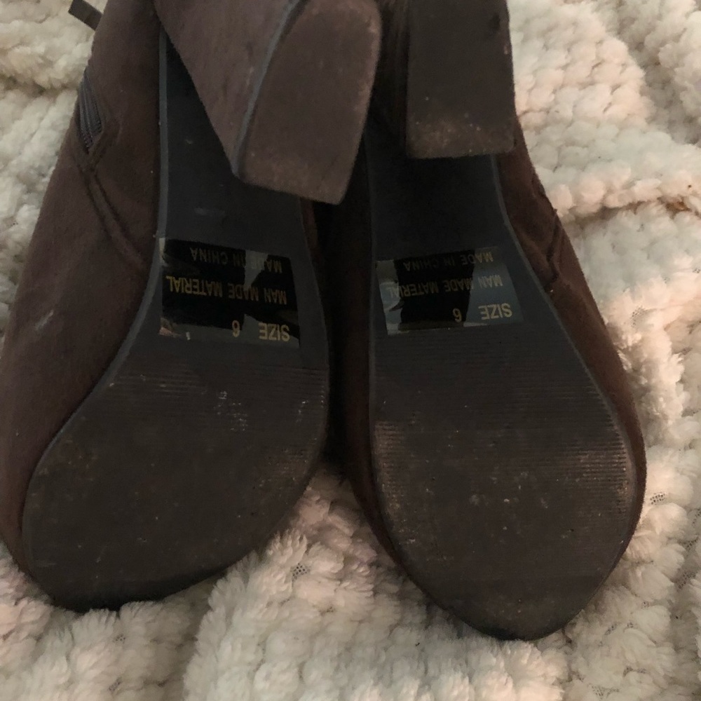 Open toed ankle boot - Picture 6 of 6